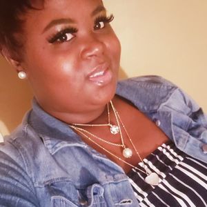 Meet your Posher, Shara